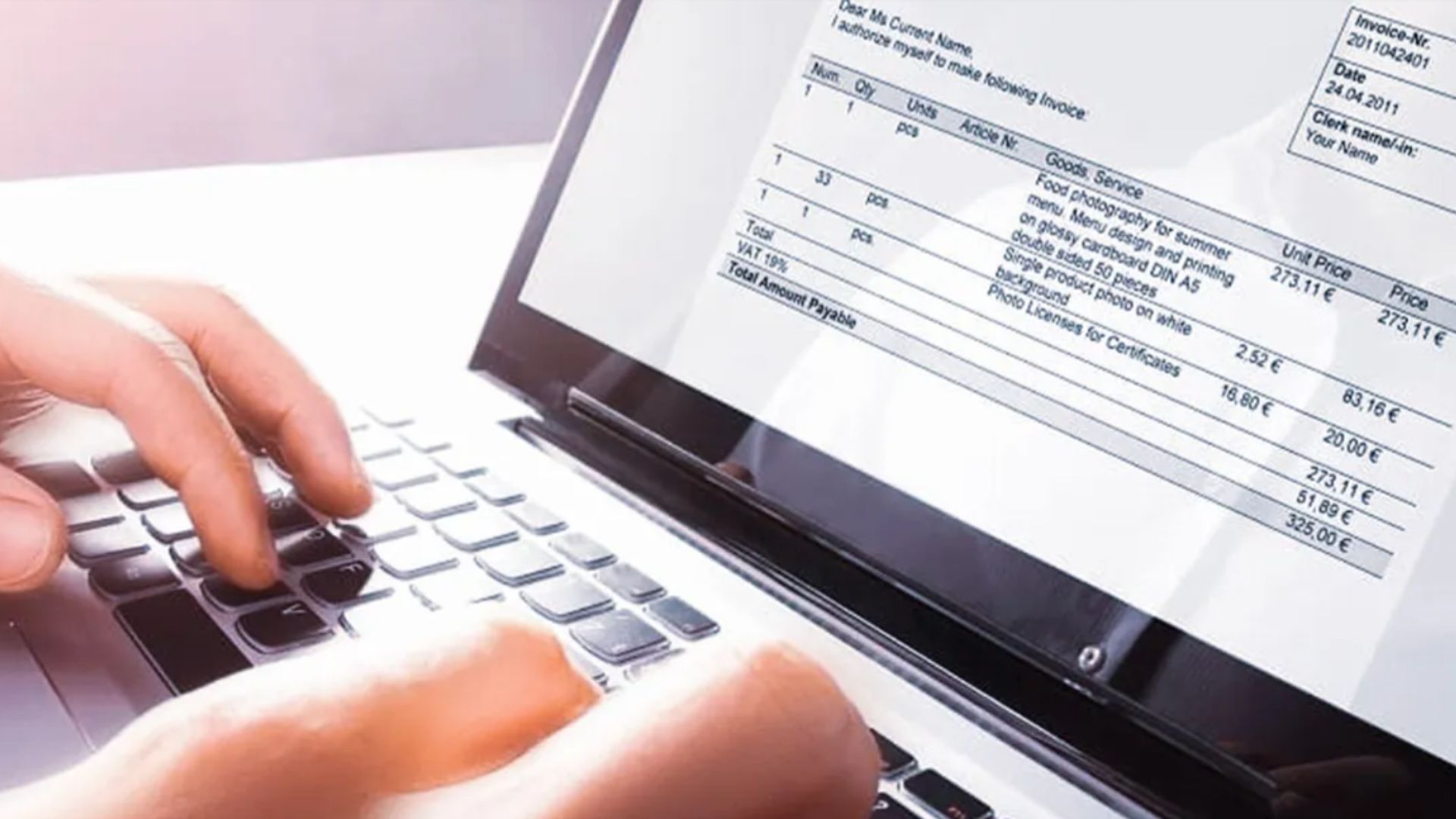 Más de 15.500 empresas en Colombia utilizan cuentas electrónicas
– Desde dentro