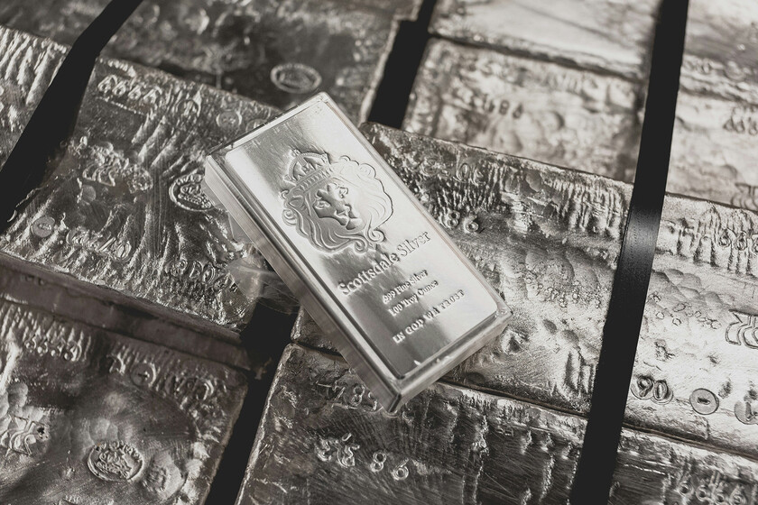 La plata es actualmente el metal más buscado y caro del mundo. Y el problema es que no hay suficientes

 – Desde dentro