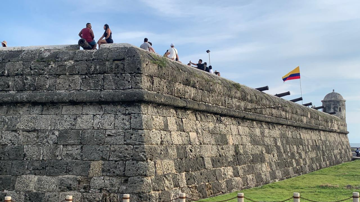 Mincultura esconde 43.000 hectáreas de historia viva

 – Desde dentro