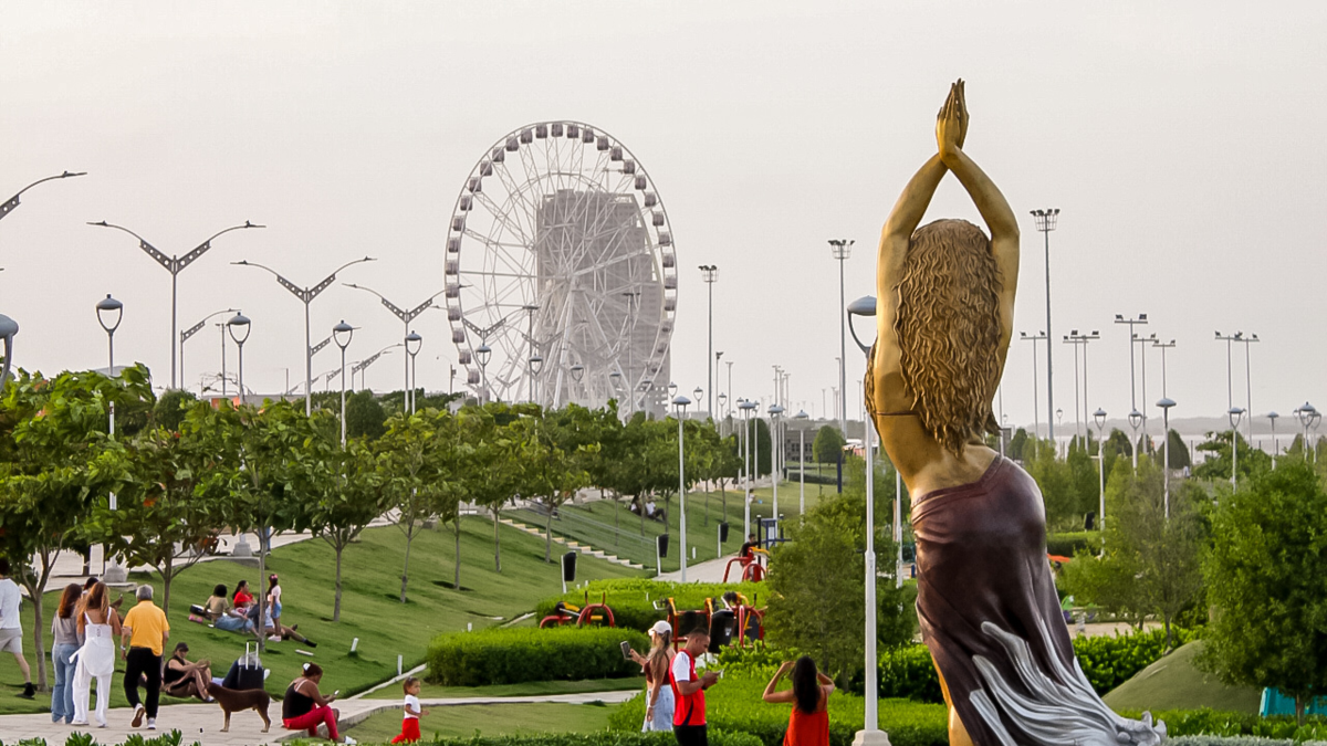 un círculo panorámico que transforma el Gran Malecón en un mirador urbano de la Magdalena en Barranquilla

 – Desde dentro