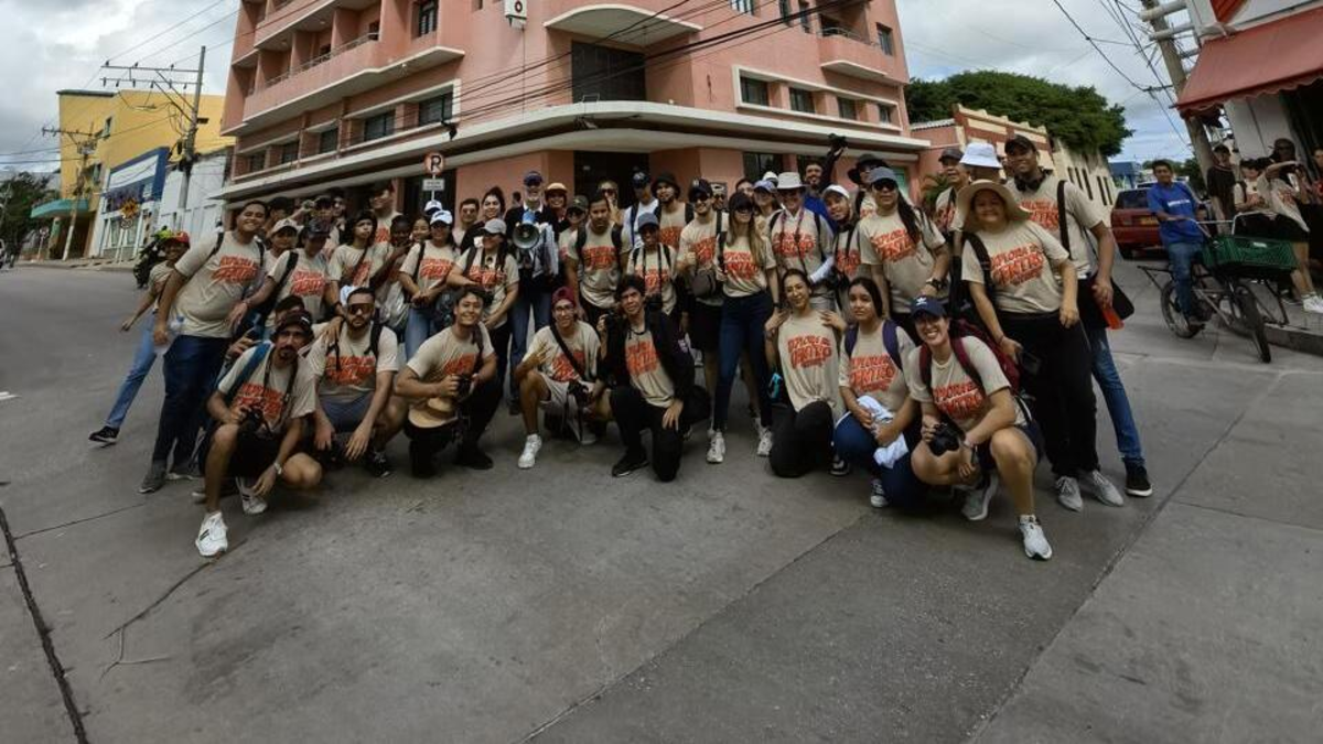 Fotomaratón Mira al Centro celebra 20 años con más de 800 inscritos y un programa que incluye la memoria urbana de Barranquilla

 – Desde dentro