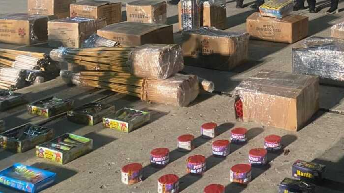 dos capturados y más de media tonelada confiscada

 – Desde dentro