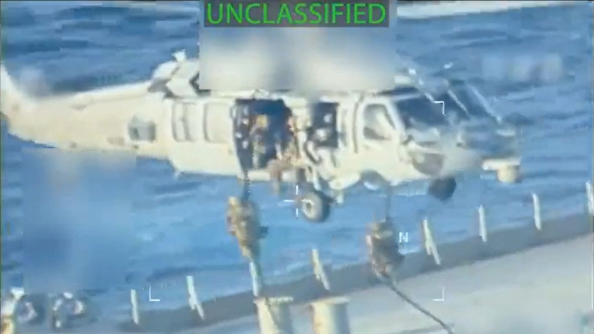 Irán habría ofrecido apoyo militar a Venezuela para escoltar a los petroleros contra los bloqueos estadounidenses.

 – Desde dentro