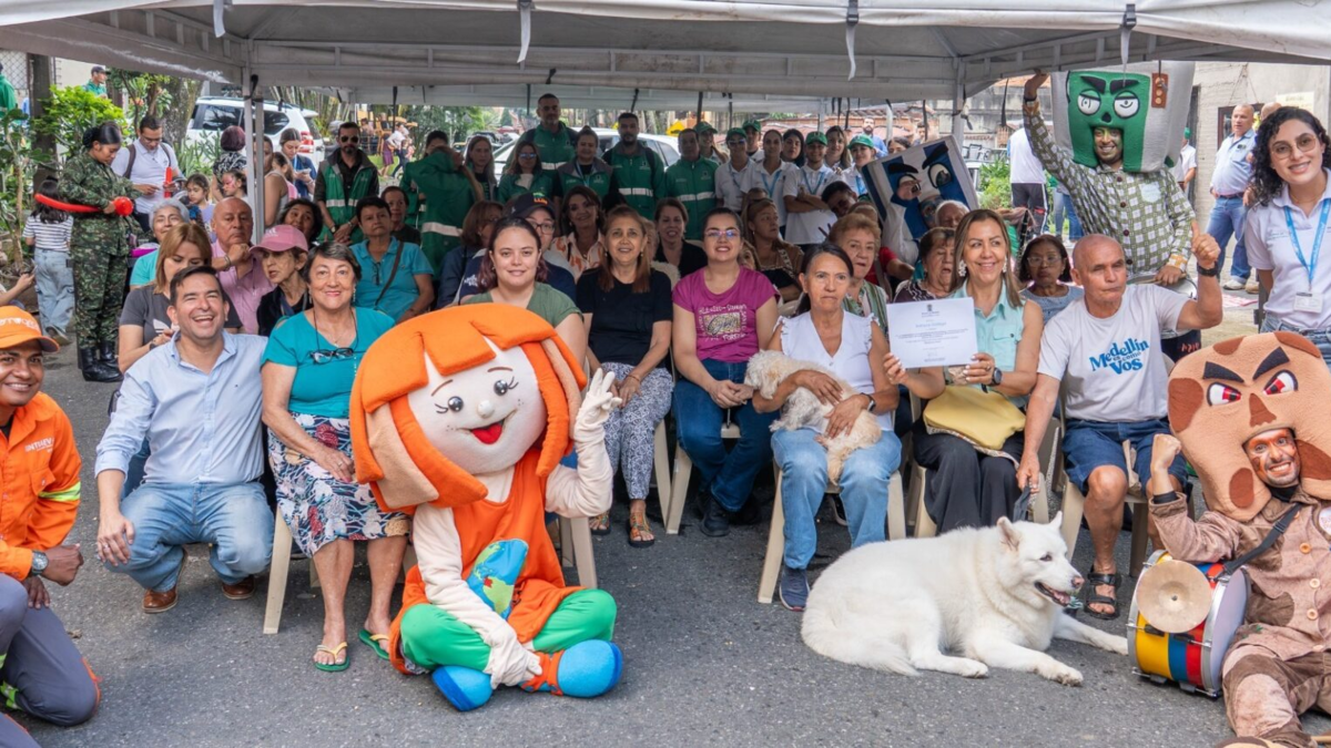 una revolución verde que nace desde los barrios y florece en espacios de vida, integración y dignidad

 – Desde dentro