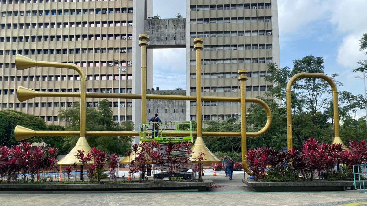 El limbo legal cerró temporalmente Las Trompetas de Jairo Varela mientras continúan las negociaciones entre la alcaldía de Cali y el artista.

 – Desde dentro