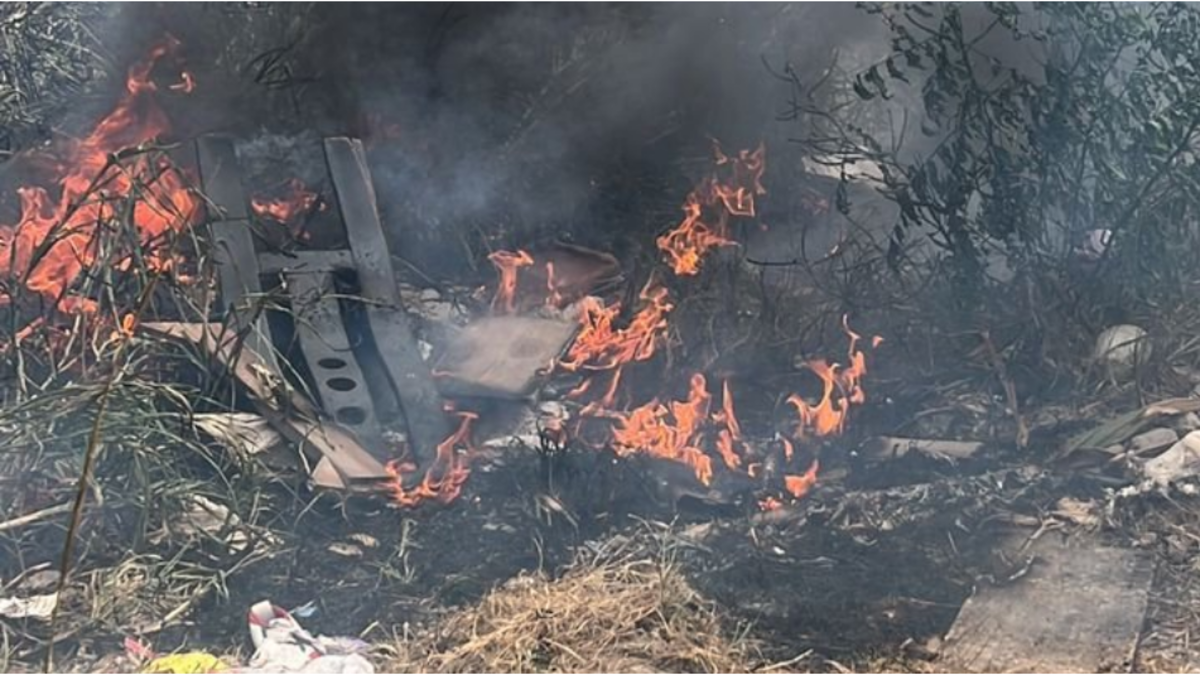 Bomberos de Villavicencio extinguen un incendio en la zona donde se desarrolló una de las Santas Misas en Colombia. Papa Francisco

 – Desde dentro