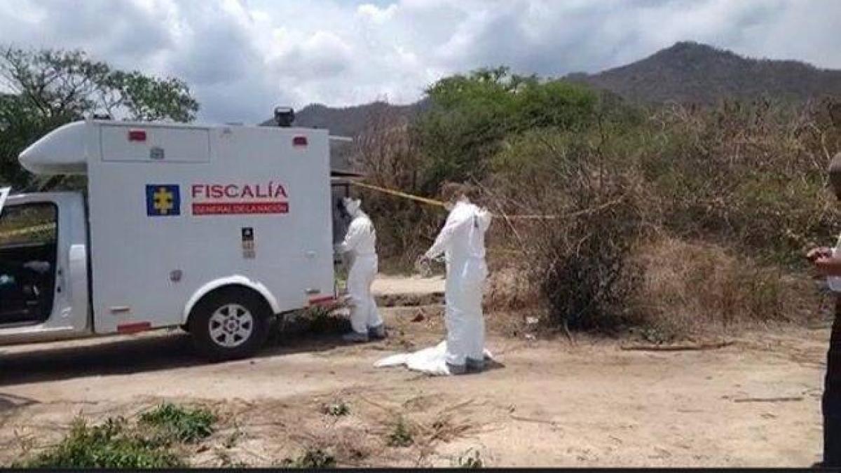 ¿Cómo habrían sido asesinadas ambas víctimas? Eso es lo que dijo la policía.

 – Desde dentro