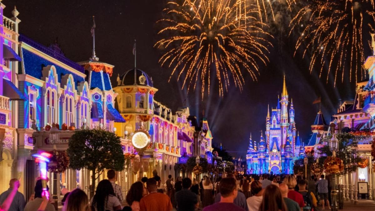 Disney anuncia entradas a mitad de precio para los parques de Orlando para los residentes de Florida

 – Desde dentro