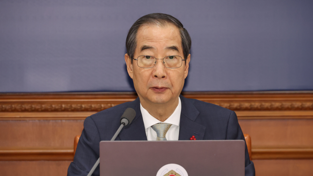 la pena excede lo que exige la fiscalía

 – Desde dentro