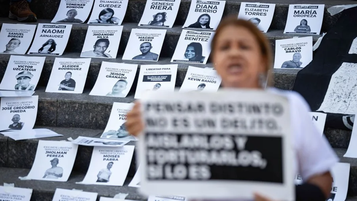 Liberan a 87 personas que habían sido encarceladas en Venezuela en protestas que estallaron tras las elecciones presidenciales de 2024

 – Desde dentro