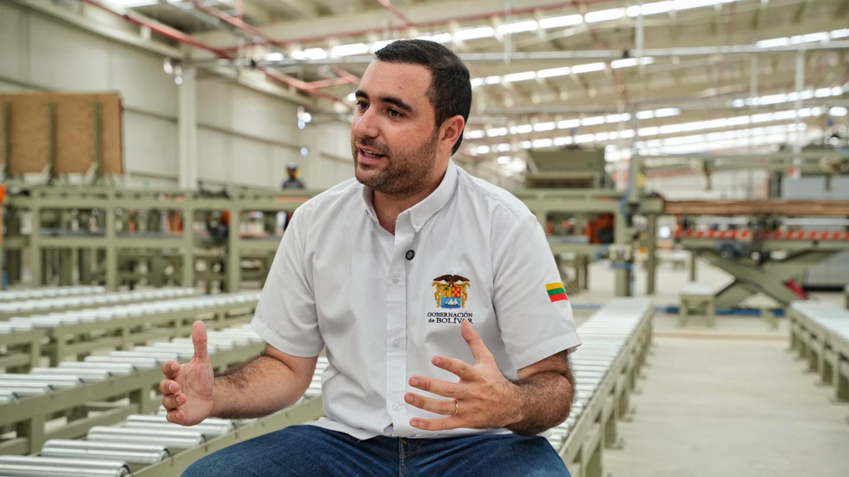 Gobernador Yamil Arana resume y planea para 2026

 – Desde dentro