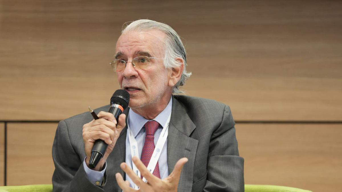 «Este es el año de la ejecución y la entrega».

 – Desde dentro