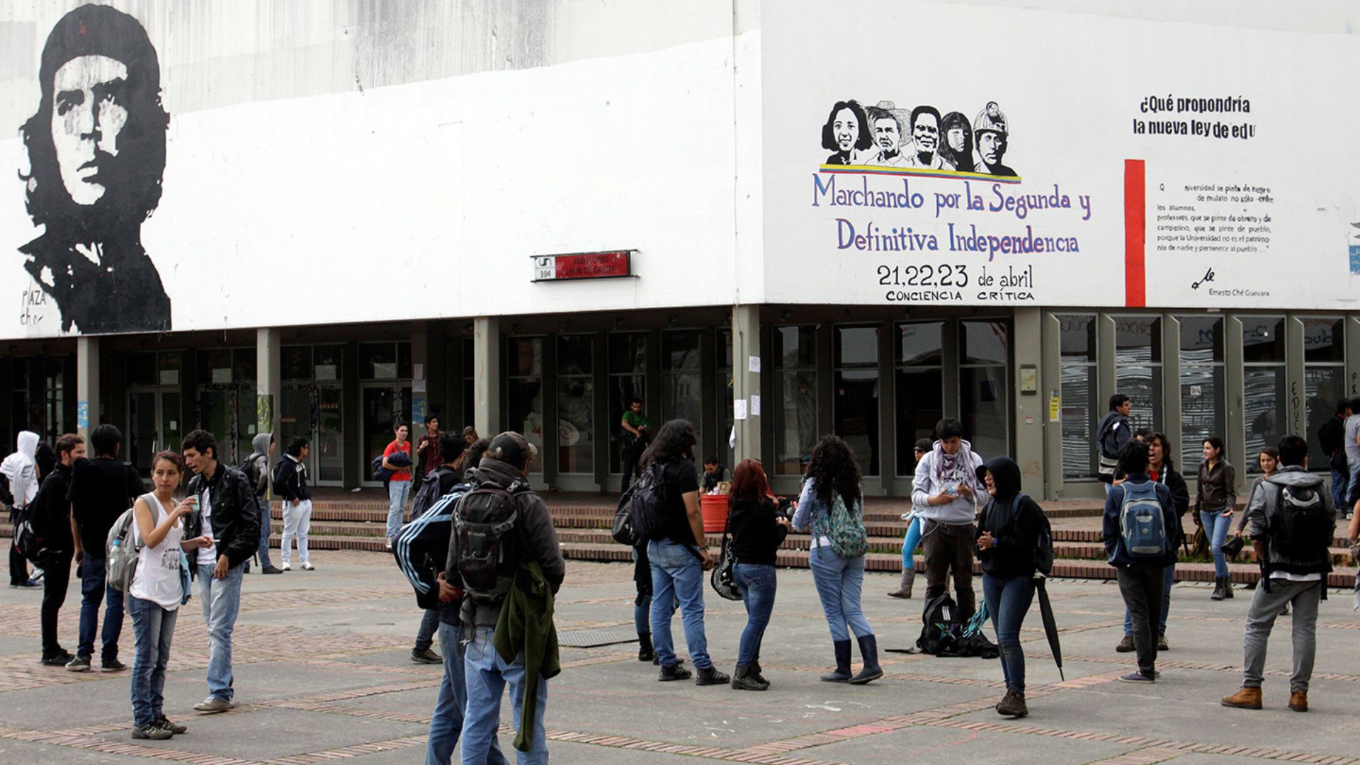 Contraloría alerta sobre déficit financiero de las universidades públicas del país

 – Desde dentro