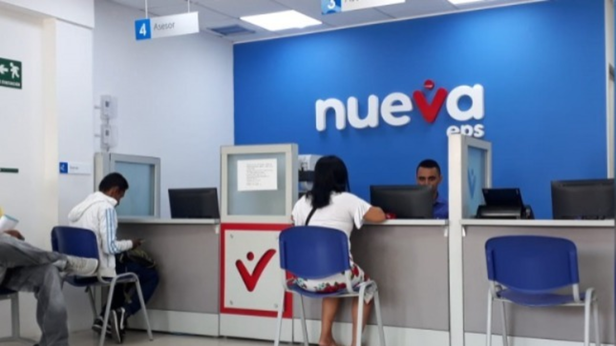 La osteoporosis, la libertad condicional y las alertas oficiales empeoran la situación.

 – Desde dentro