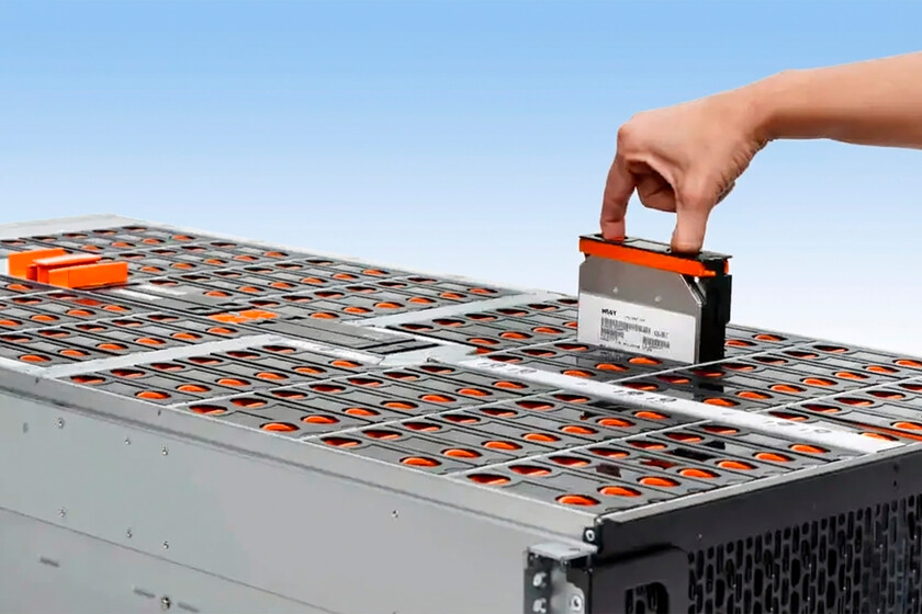 La IA devora la memoria física

 – Desde dentro