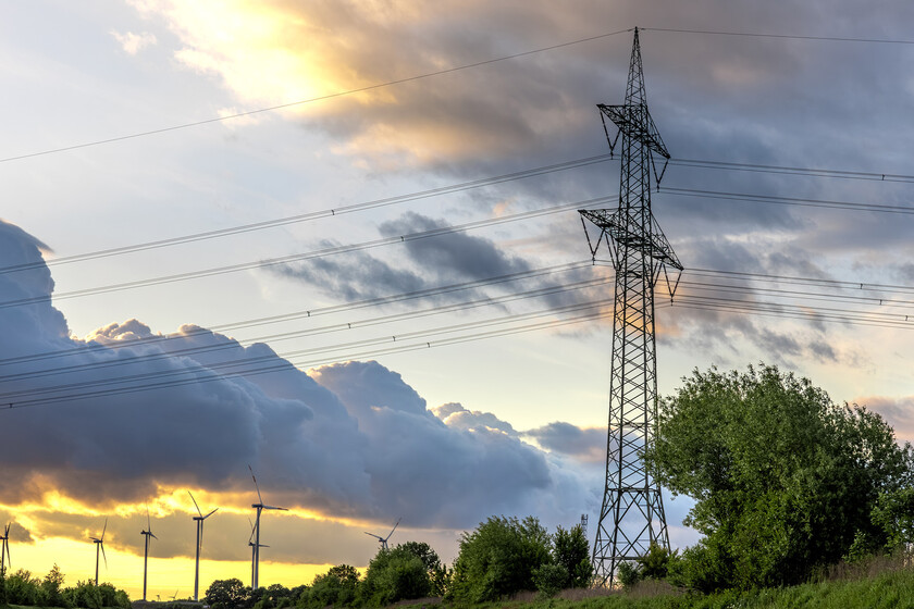 Aragón produce tanta energía que ya no sabe qué hacer con ella. Y esa es una gran noticia para los centros de datos.

 – Desde dentro