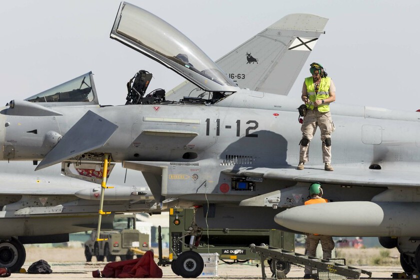 También material para el Eurofighter.

 – Desde dentro