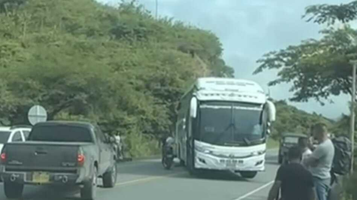 Pelea en la Carretera Panamericana, en el cruce de Popayán y Pasto, luego del robo de una camioneta; Persiste la preocupación por la seguridad vial

 – Desde dentro