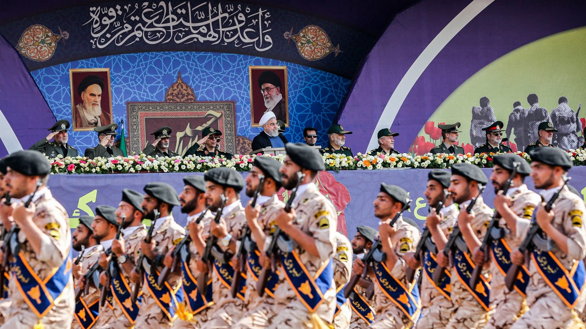 Irán dice que su ejército está «en alerta máxima» tras las amenazas de Estados Unidos, pero ve «progresos» antes de las negociaciones

 – Desde dentro