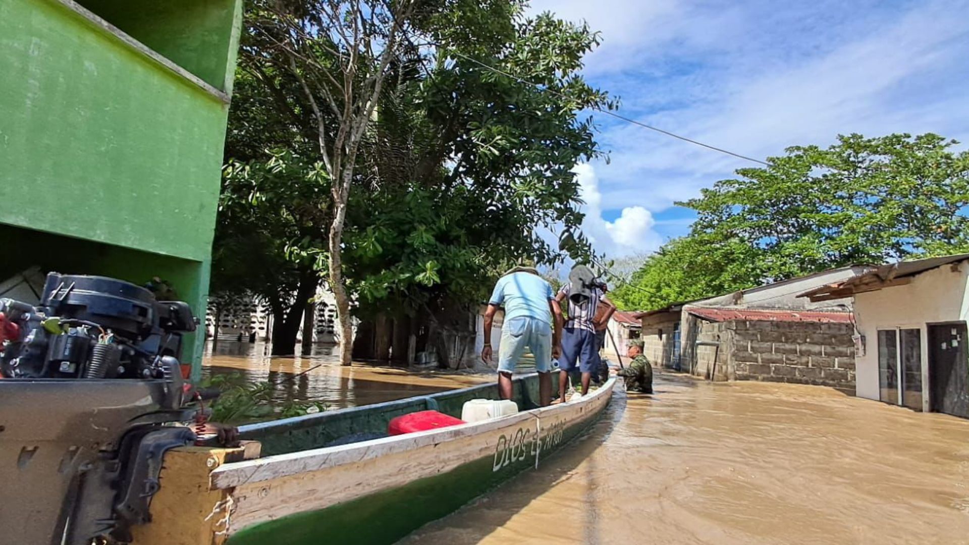 Gobierno anuncia decretos económicos de emergencia para hacer frente a inundaciones

 – Desde dentro