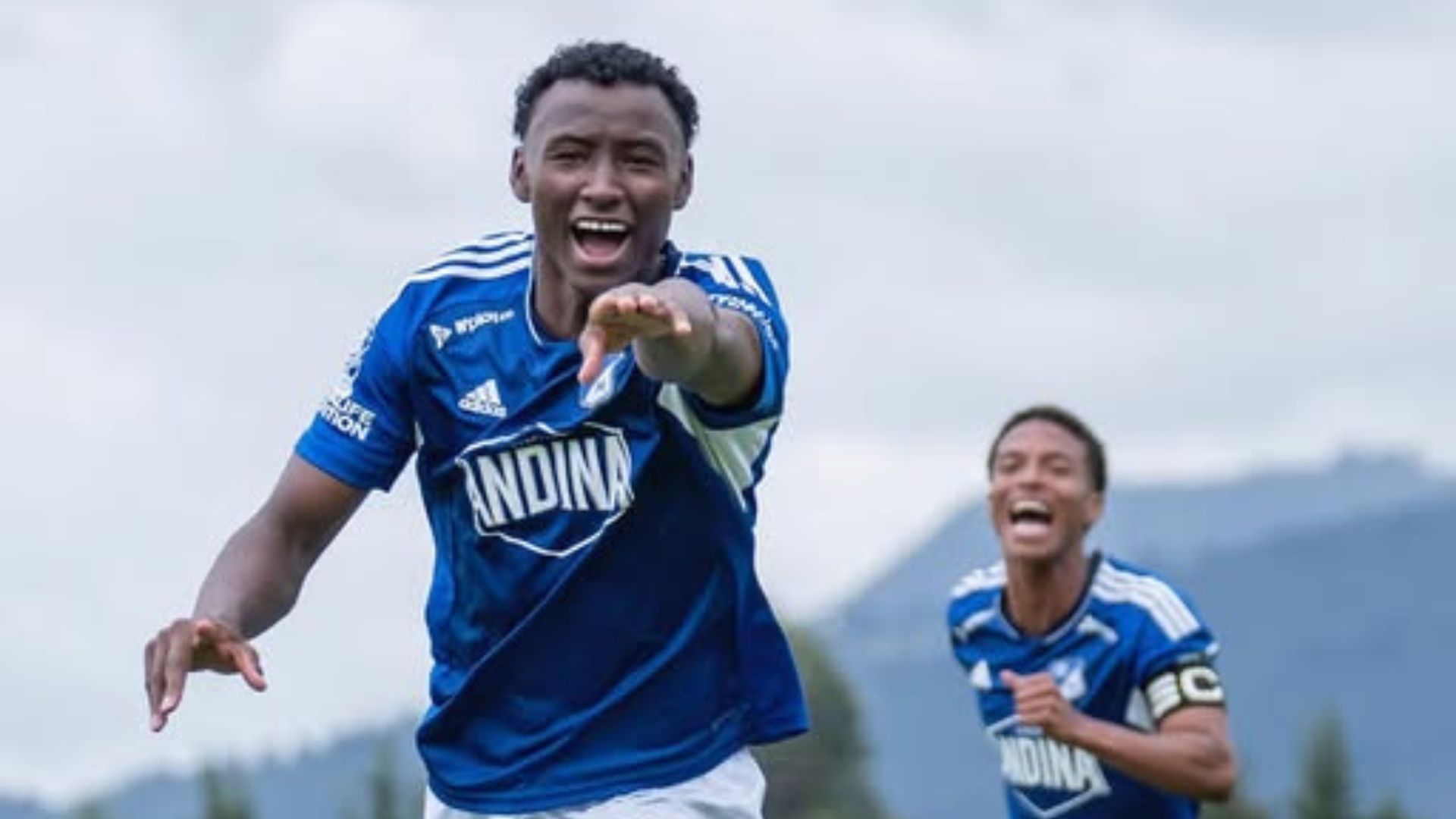 Jhoan Hernández llega al Botafogo

 – Desde dentro