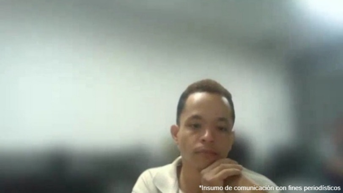 Detenido en Manrique un hombre por detener a su pareja

 – Desde dentro