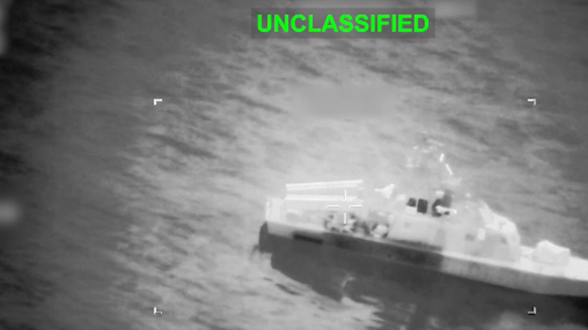 Estados Unidos ataca 16 buques mineros cerca del Estrecho de Ormuz después de que Irán amenazara con bloquear las exportaciones de petróleo del Golfo

 – Desde dentro