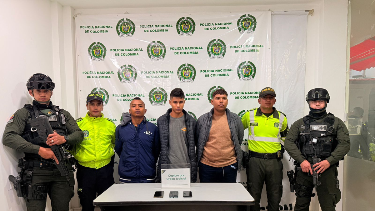 Juez envía a prisión a tres imputados por asesinato de dos mujeres y un menor en Ponedera, Atlántico: fueron capturados en Cundinamarca

 – Desde dentro