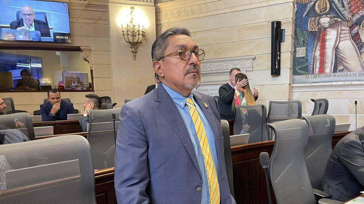 La Corte Suprema condenó al representante del Atlántico Modesto Aguilera a 102 meses de prisión por un acto sexual brutal

 – Desde dentro