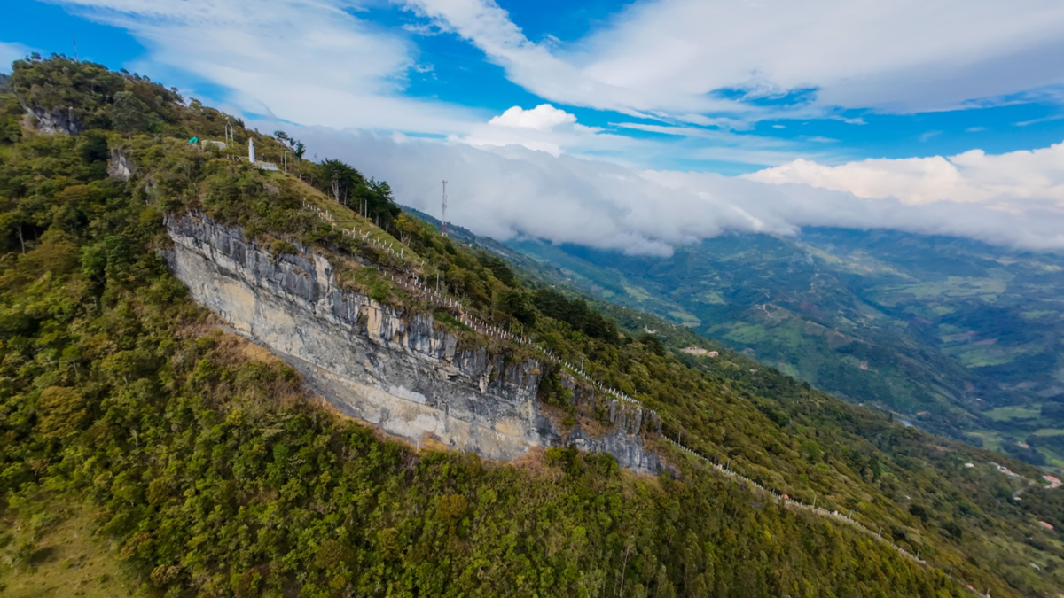 lo que necesitas saber para ir

 – Desde dentro