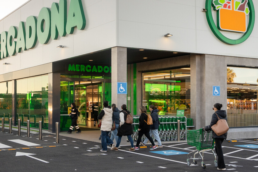 La comida preparada supone ya un negocio de 3.000 millones para Mercadona. Y ese es un problema para McDonald’s y Burger King.

 – Desde dentro